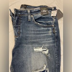 Maurice’s Women’s Girlfriend fit jeans